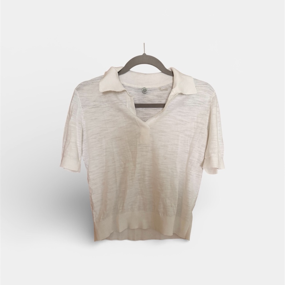Off-white Short Sleeve Collared Top